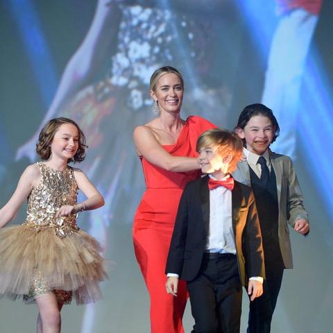 权力与荣耀豆瓣评分及评论分析:探讨这款游戏的魅力与玩家反馈 权力与荣耀豆瓣评分及评论分析:探讨这款游戏的魅力与玩家反馈