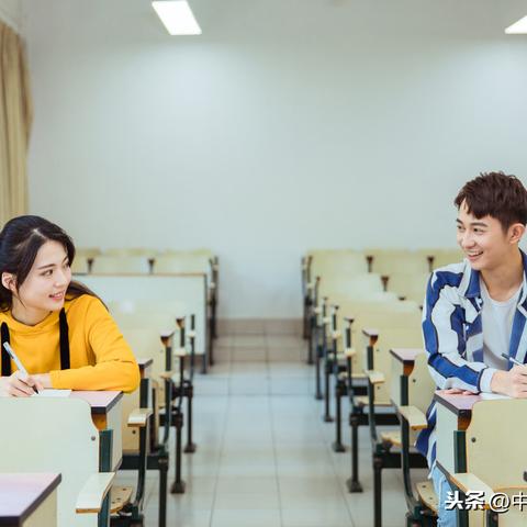 (电脑阅卷试卷可以用修正带吗)考试中使用电脑阅卷时，可以用修正带涂改答案吗？