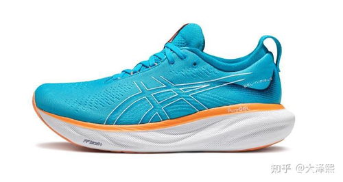 (跑鞋咋选)狂奔的球鞋:如何选择最适合你的跑鞋,让你尽情奔跑